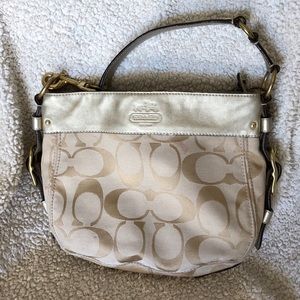 ***SOLD*** Coach handbag